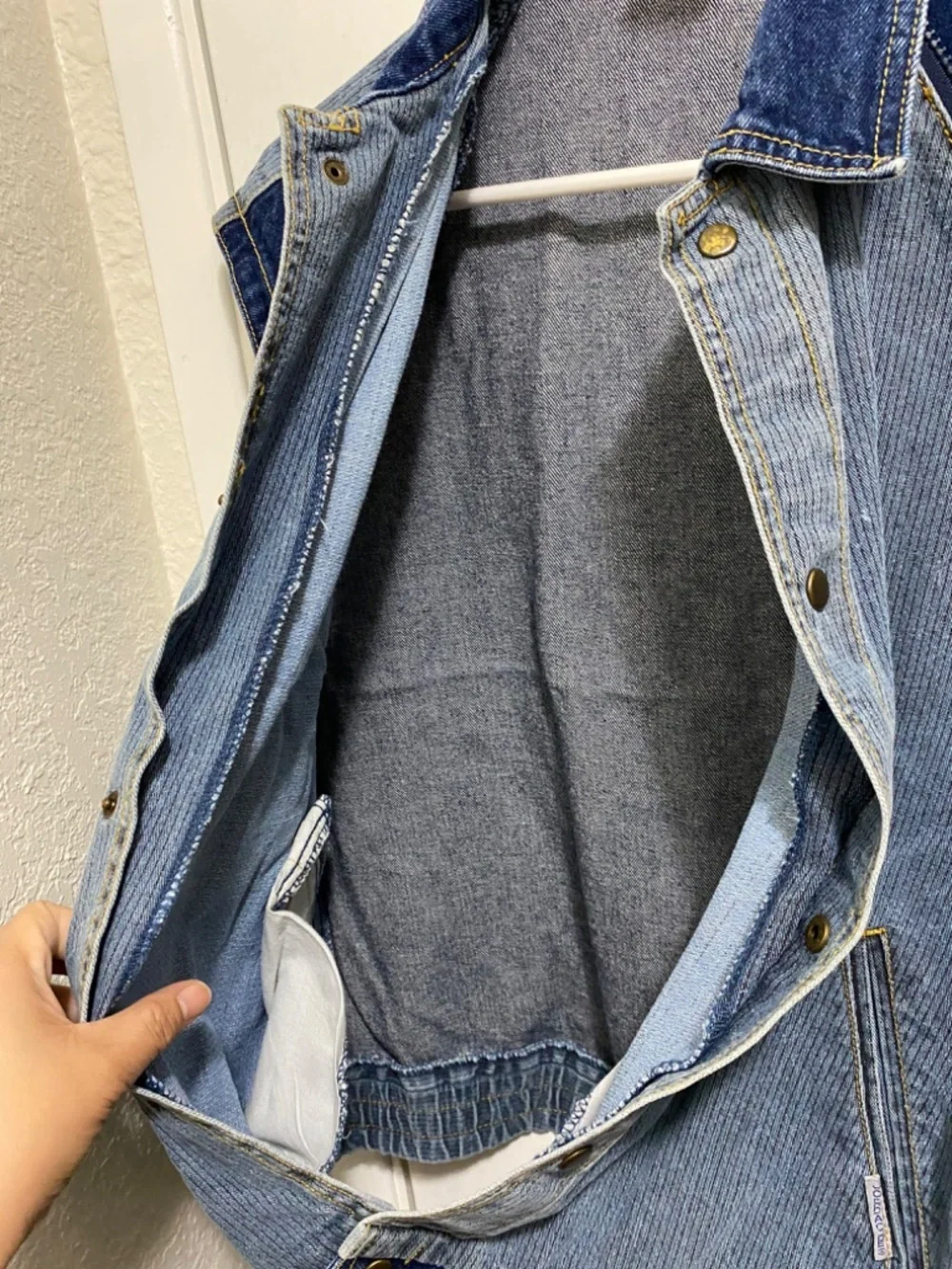 Jordache Size M Women’s Denim Buttoned Up Vest Jacket - Picture 6 of 10